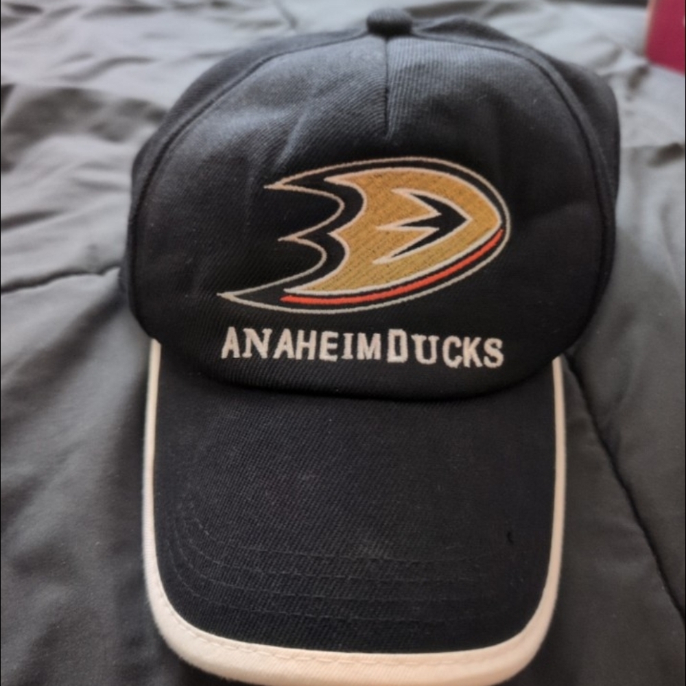 Anaheim Ducks Black Cap